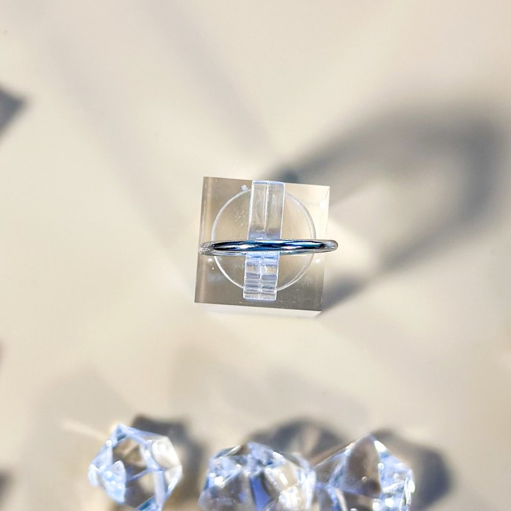 14K White Gold Ring